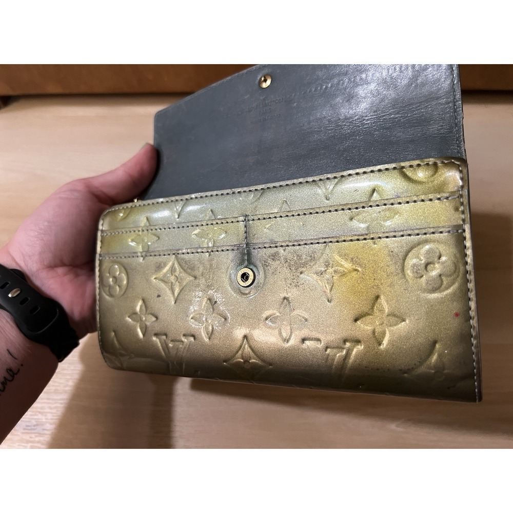 Louis Vuitton Patent Green Monogram‎ Vernis Sarah Wallet Blue Interior Project - Picture 12 of 12